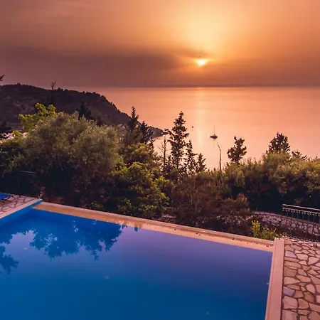 Villa Niriis Áyios Nikítas